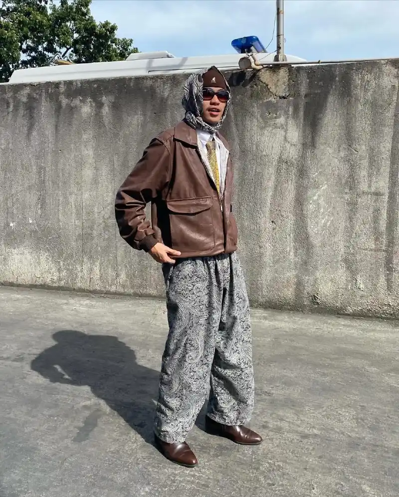 Paisley Print Hammer Pants