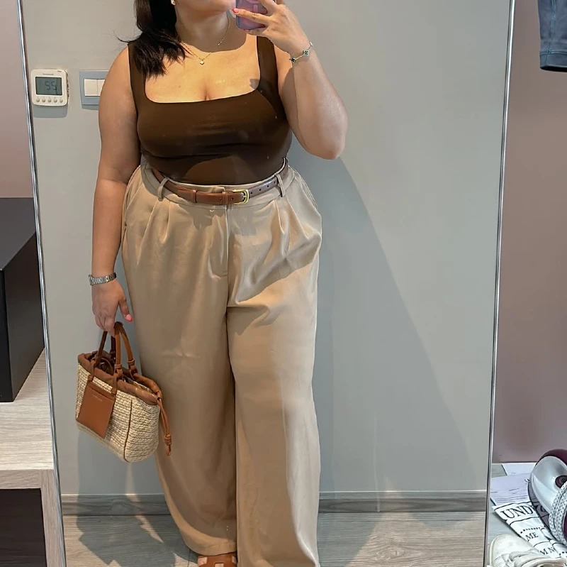 Chic Neutral Outfit Elegance