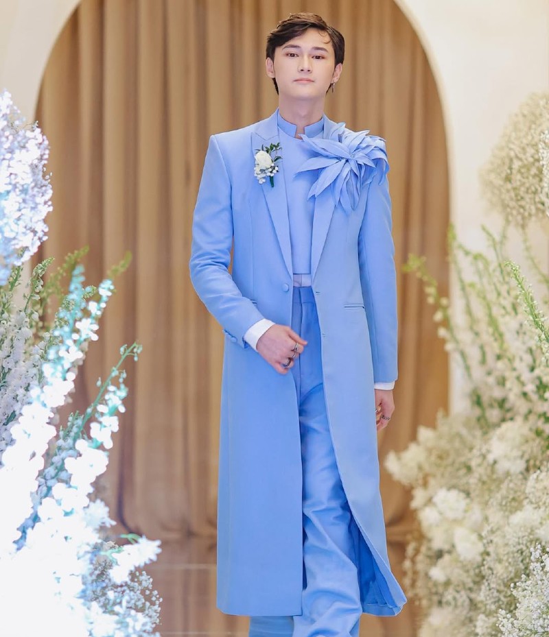 Sky Blue Modern Long Coat Ensemble
