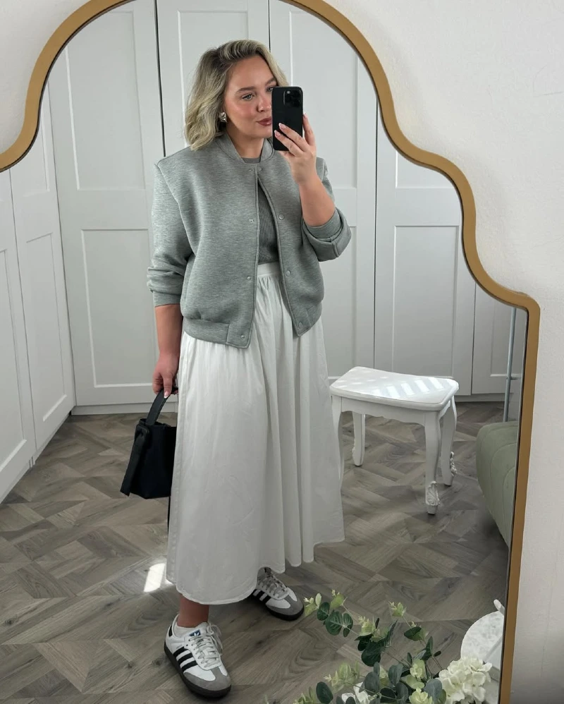 Sporty Chic with a Feminine Touch